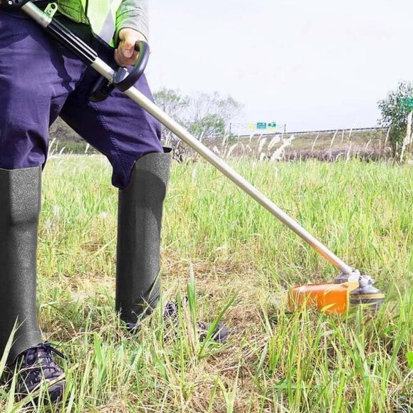 Tuff Shins Gaiters for Outdoor Activities. - Picture 3 of 7
